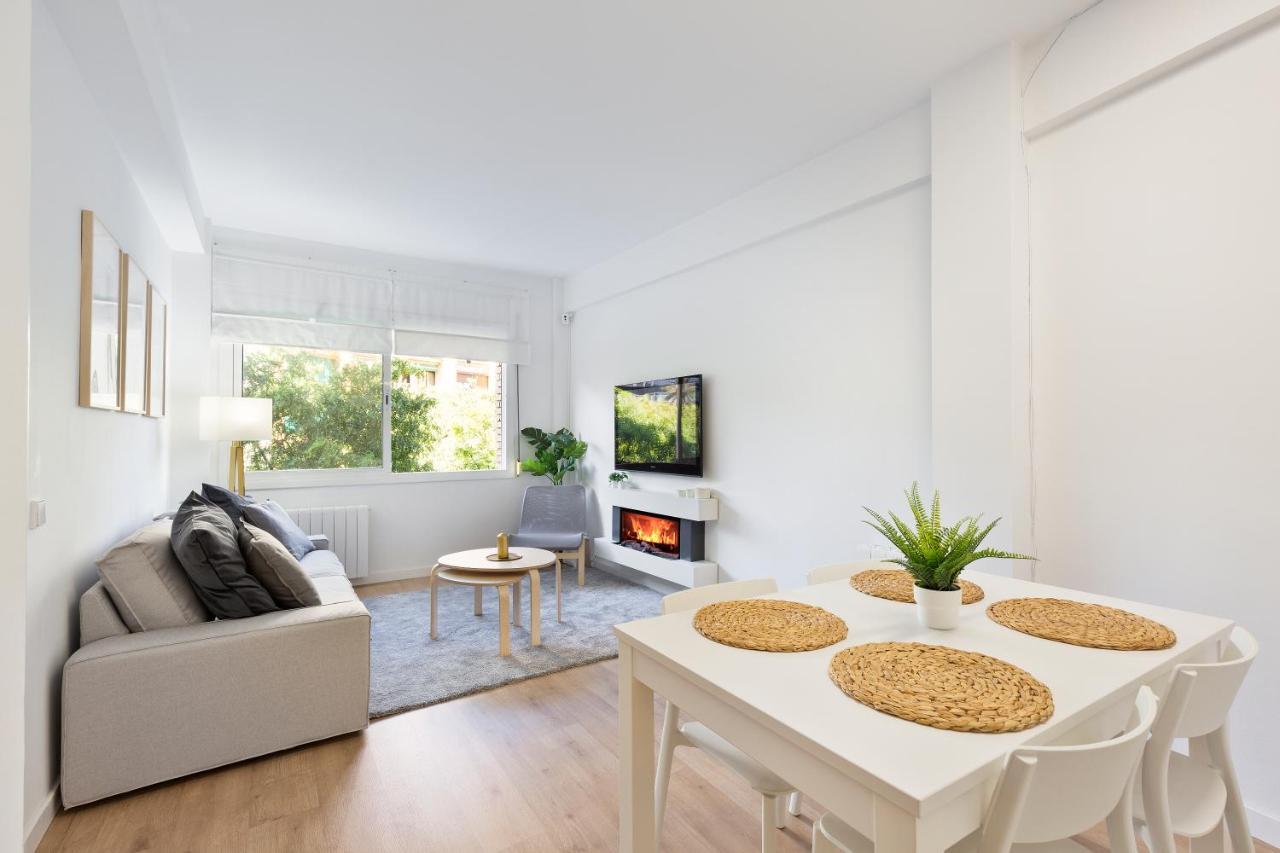 Suites Barcelona Park Gueell Ngoại thất bức ảnh